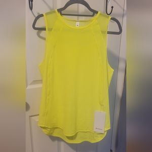 NWT Lululemon size 10 sculpt tank